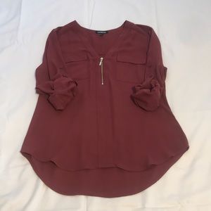 Adjustable length sleeve top